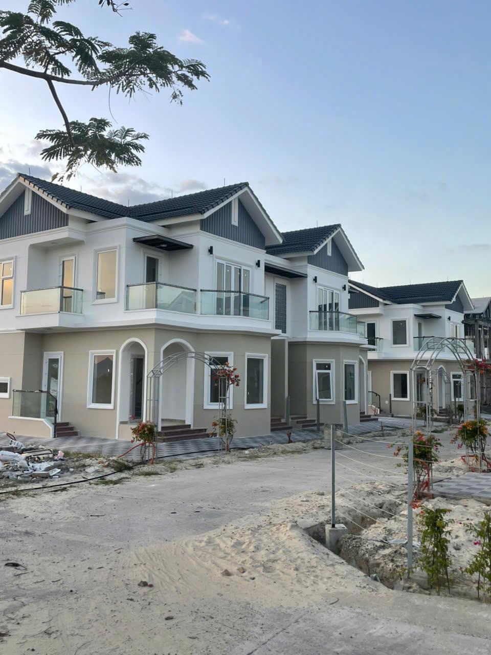 Tiến độ MHDI Cam Ranh 11