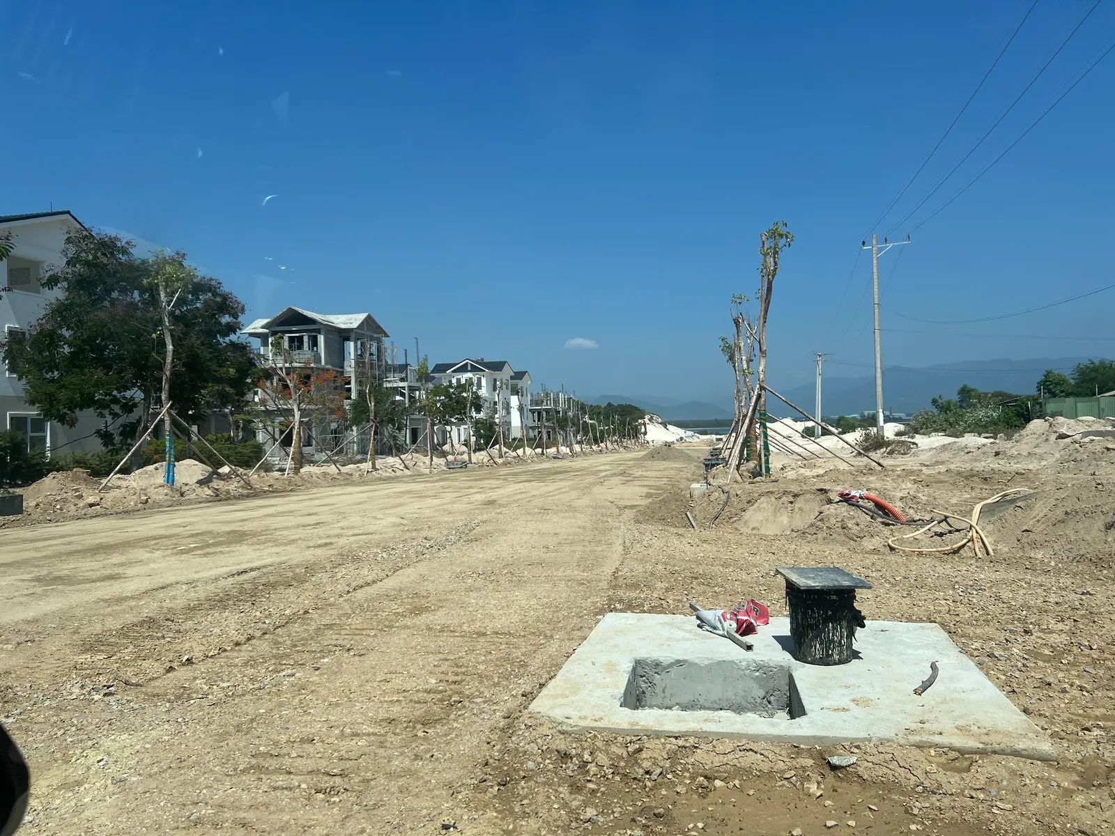 San nền và hạ tầng ngầm khu mở rộng MHDI Cam Ranh — tiến độ tháng 7/2026